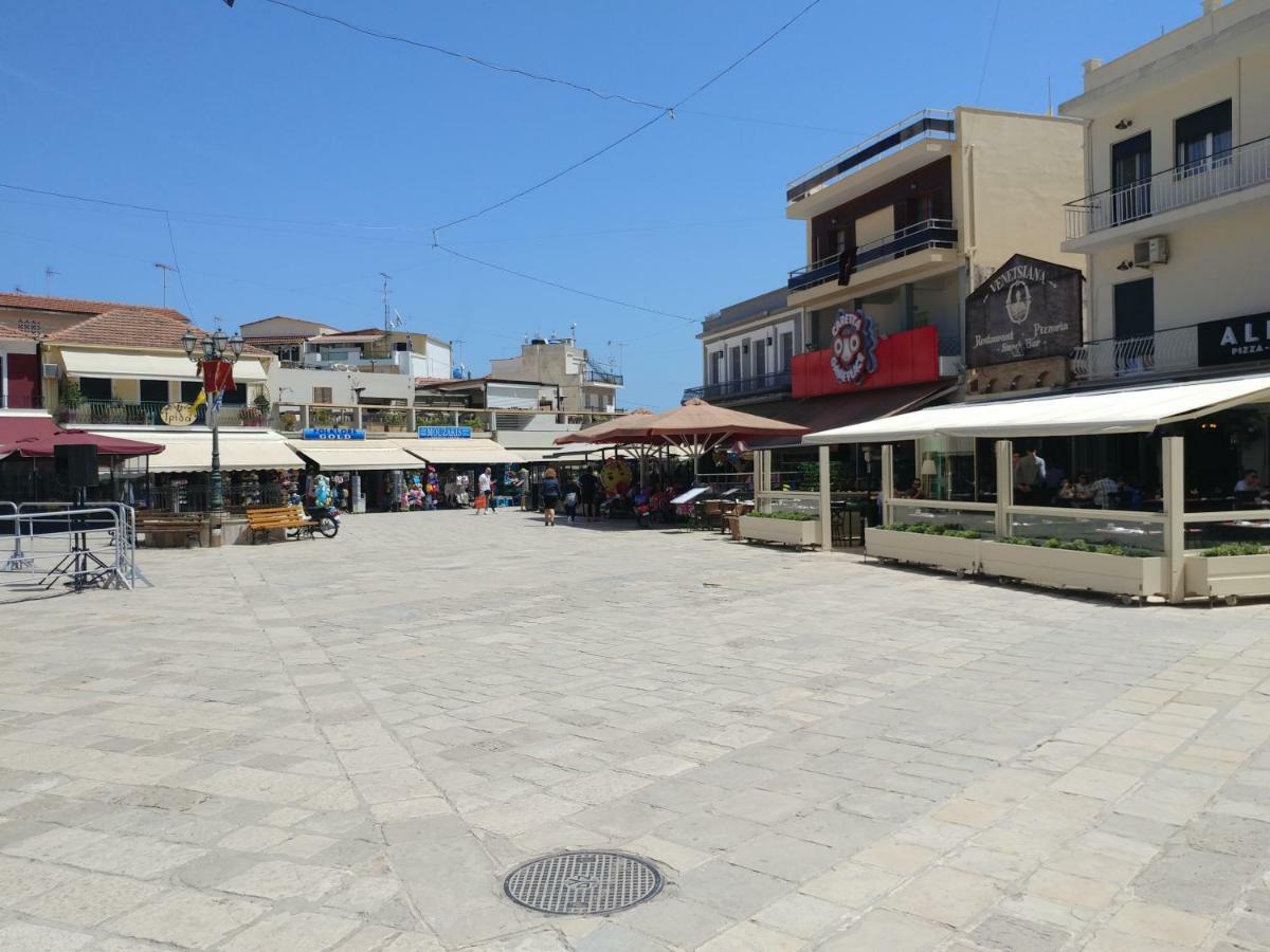 זקינטוס טאון Stylish & Bright Apartment In The City Centre מראה חיצוני תמונה